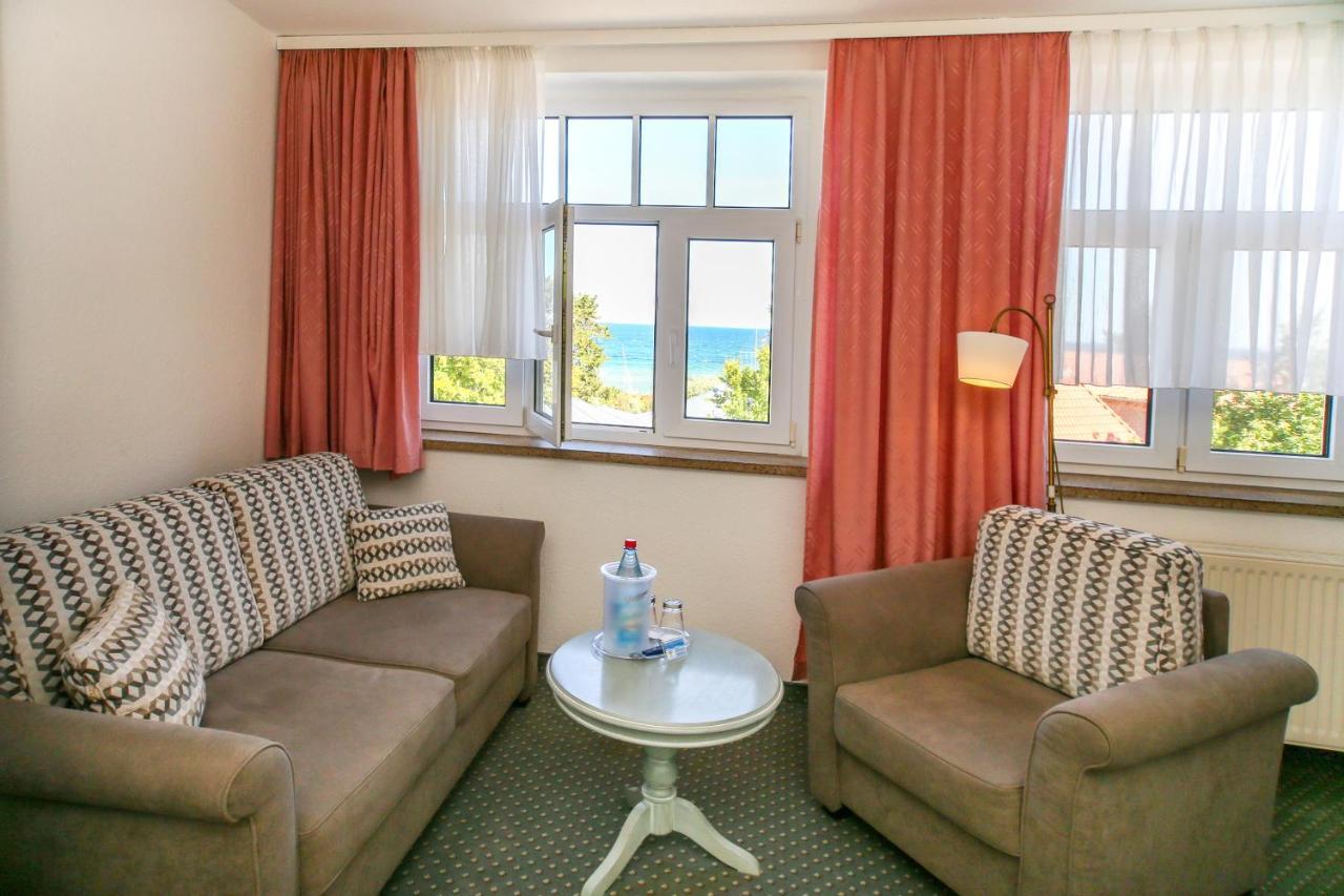 Hotel Esplanade Garni Ostseebad Kühlungsborn Екстериор снимка