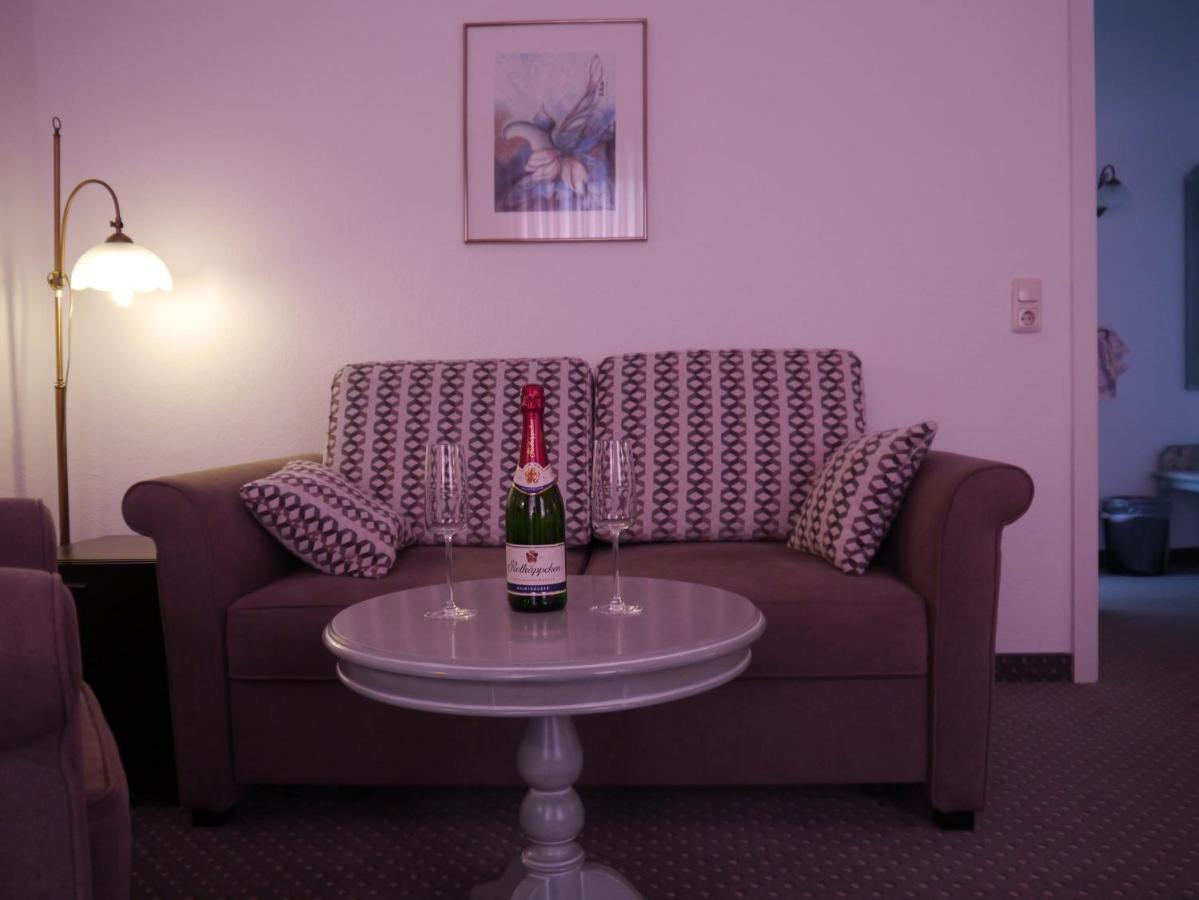 Hotel Esplanade Garni Ostseebad Kühlungsborn Екстериор снимка