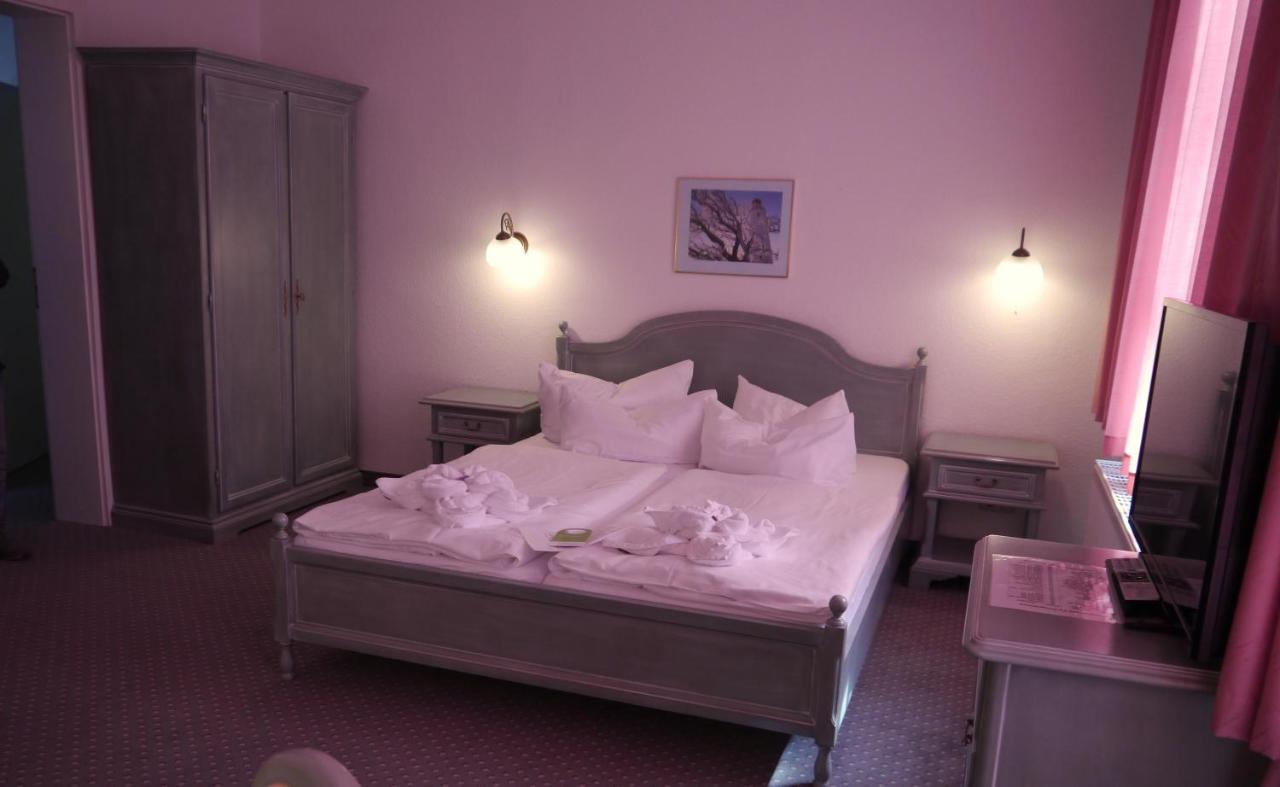 Hotel Esplanade Garni Ostseebad Kühlungsborn Екстериор снимка
